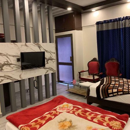 Embassy Lodge Karachi Exterior photo